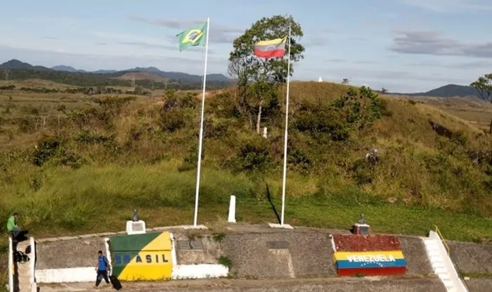 Brazil có khả năng đóng cửa biên giới với Venezuela do người nhập cư quá đông. Ảnh Reuters