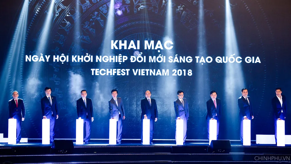 Thủ tướng Nguyễn Xuân Phúc: Sẽ lập trung tâm khởi nghiệp quốc gia thống nhất ảnh 1