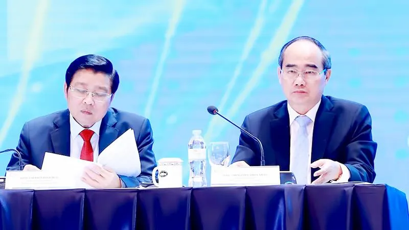 Bí thư Thành ủy TPHCM Nguyễn Thiện Nhân dự Diễn đàn Kinh tế tư nhân Việt Nam 2019 Ảnh: VIẾT CHUNG