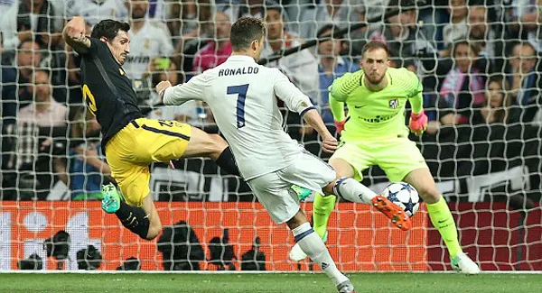 Ronaldo lập hattrick, Real Madrid rộng cửa vào chung kết ảnh 2