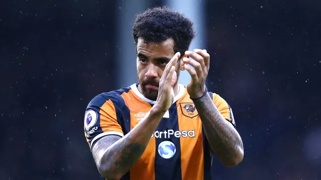 Thất bại 1-7 trước Tottenham, Tom Huddlestone cùng các đồng đội đã kết thúc mùa giải không thể tệ hơn.