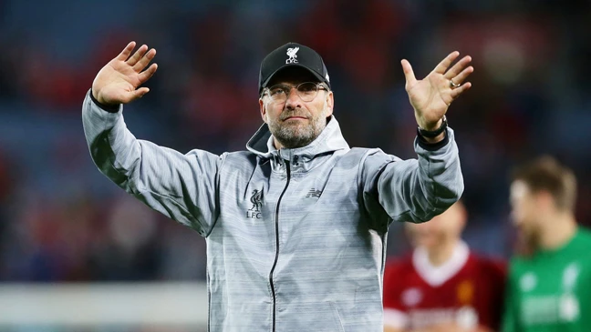 HLV Jurgen Klopp cần chấp nhận thay đổi cách làm bóng đá đề giúp đội đột phá hơn.