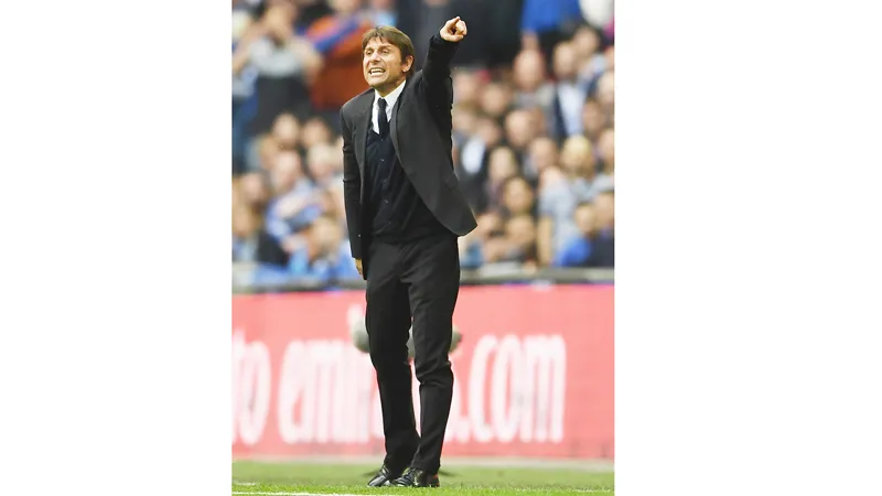 HLV Antonio Conte của Chelsea
