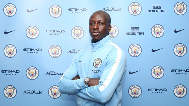 Benjamin Mendy là tân binh đắt giá nhất của Man.City, 52 triệu bảng.