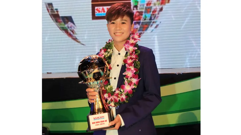 Trong nước, Tuyết Dung từng giành Quả bóng vàng 2015. Ảnh: Dũng Phương