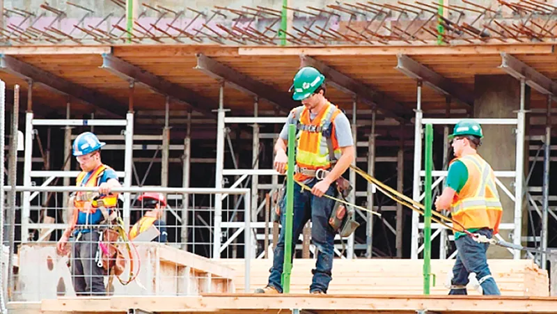 Tỷ lệ thất nghiệp tại Canada giảm mạnh