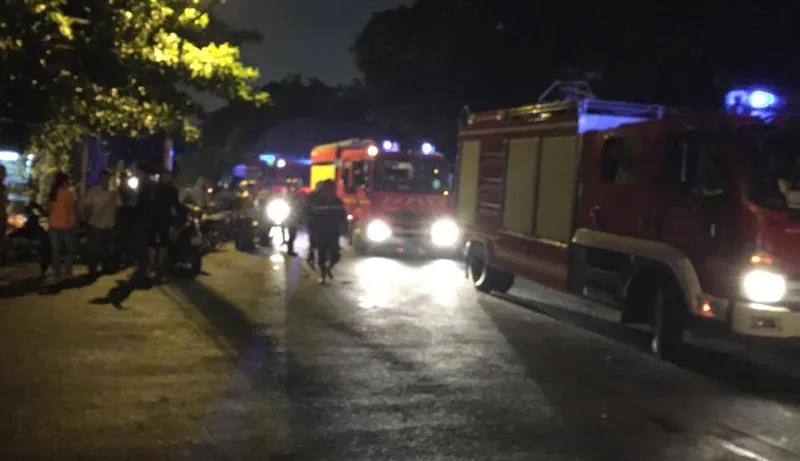 Cháy lớn ở Công ty Dệt may Thành Công, quận Tân Phú ảnh 3