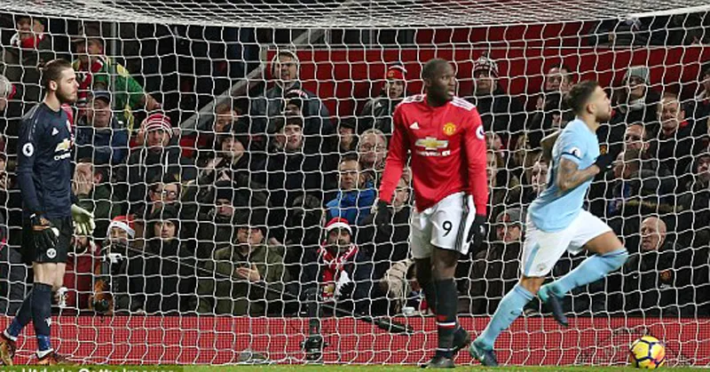 Man “xanh” khuất phục Man “đỏ” ngay tại Old Trafford ảnh 2 Man “xanh” khuất phục Man “đỏ” ngay tại Old Trafford ảnh 2