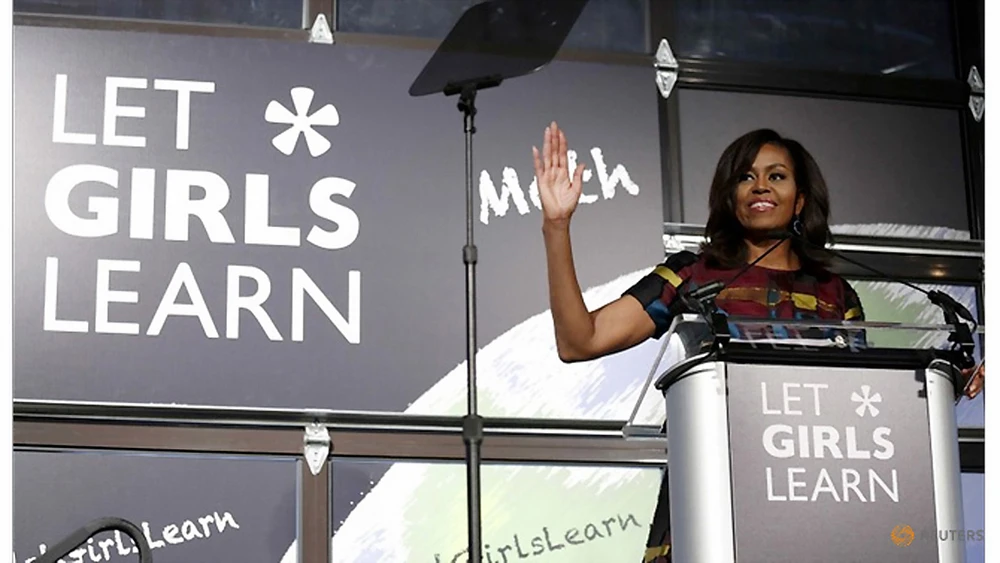 Bà Michelle Obama sắp ra mắt hồi ký