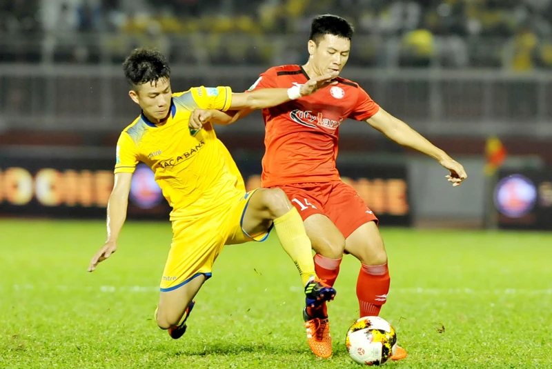 Bảng xếp hạng Nuti Café V.League 2018 (ngày 5-4): Hà Nội chiếm ngôi đầu