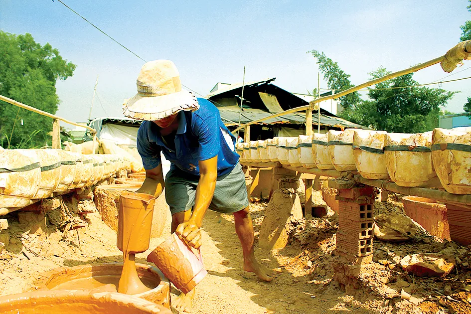 Nghề làm heo đất ảnh 3