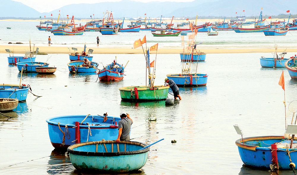 Những ngư dân chất phác, thủy chung nơi làng biển Mũi Rồng