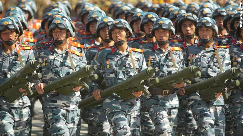 CHDCND Triều Tiên diễu binh không có tên lửa tầm xa mừng 70 năm Quốc khánh ảnh 11 CHDCND Triều Tiên diễu binh không có tên lửa tầm xa mừng 70 năm Quốc khánh ảnh 11