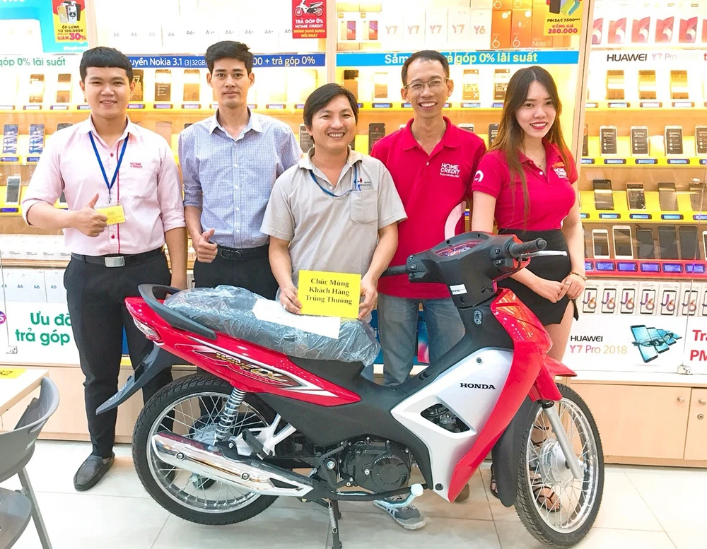 Đã có gần 70 khách hàng của Home Credit trúng thưởng Honda Wave Alpha