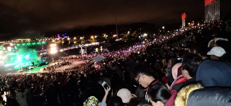 Tưng bừng đón chào năm mới 2019 ảnh 2 Tưng bừng đón chào năm mới 2019 ảnh 2