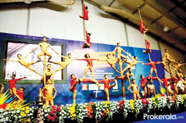 Giải vô địch thế giới “Yoga trên cột” đầu tiên