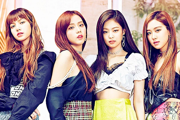 BLACKPINK lập kỷ lục 700 triệu lượt xem trên YouTube