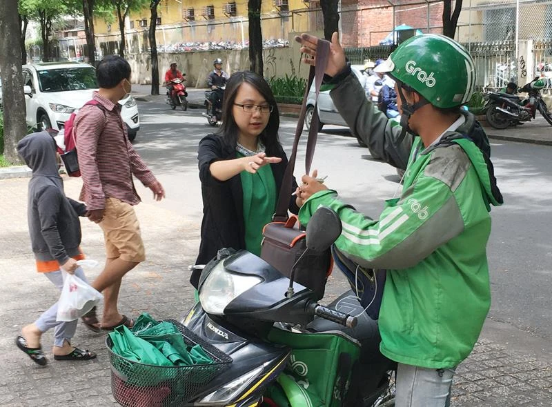 Cuộc chiến thị phần trên nền “số” ảnh 2 Cuộc chiến thị phần trên nền “số” ảnh 2