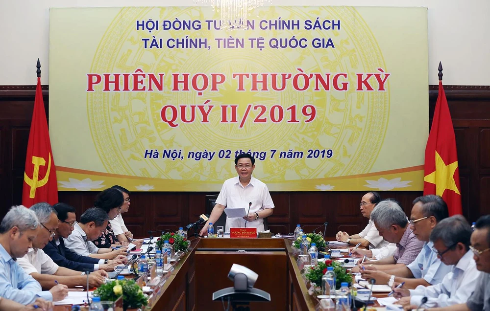 Phó Thủ tướng Vương Đình Huệ phát biểu tại phiên họp. Ảnh: VGP