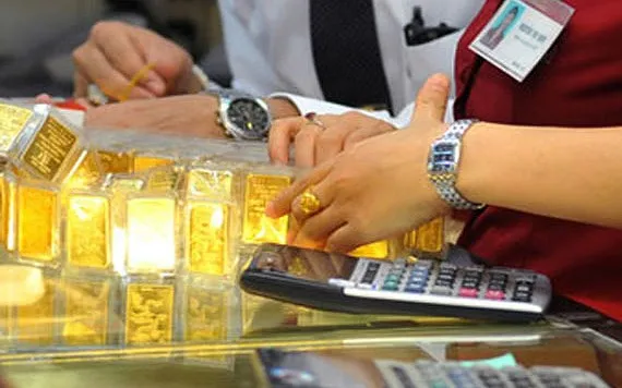 Vàng SJC chạm mốc 41 triệu đồng/lượng