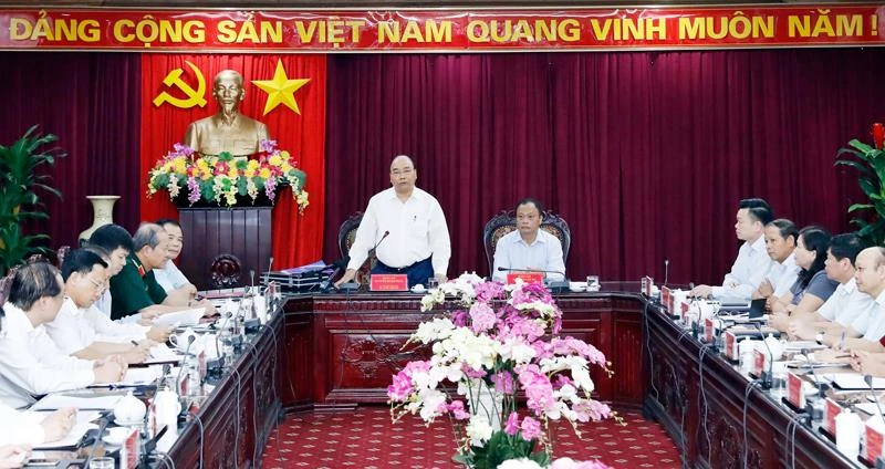 Thủ tướng Nguyễn Xuân Phúc phát biểu tại buổi làm việc với lãnh đạo chủ chốt tỉnh Bắc Kạn. Ảnh: TTXVN