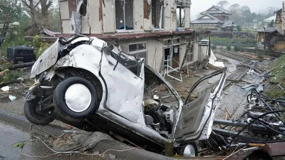 Cảnh hoang tàn sau khi siêu bão Hagibis đổ bộ ở Ichihara, Nhật Bản hôm 12-10. Ảnh: Getty Images