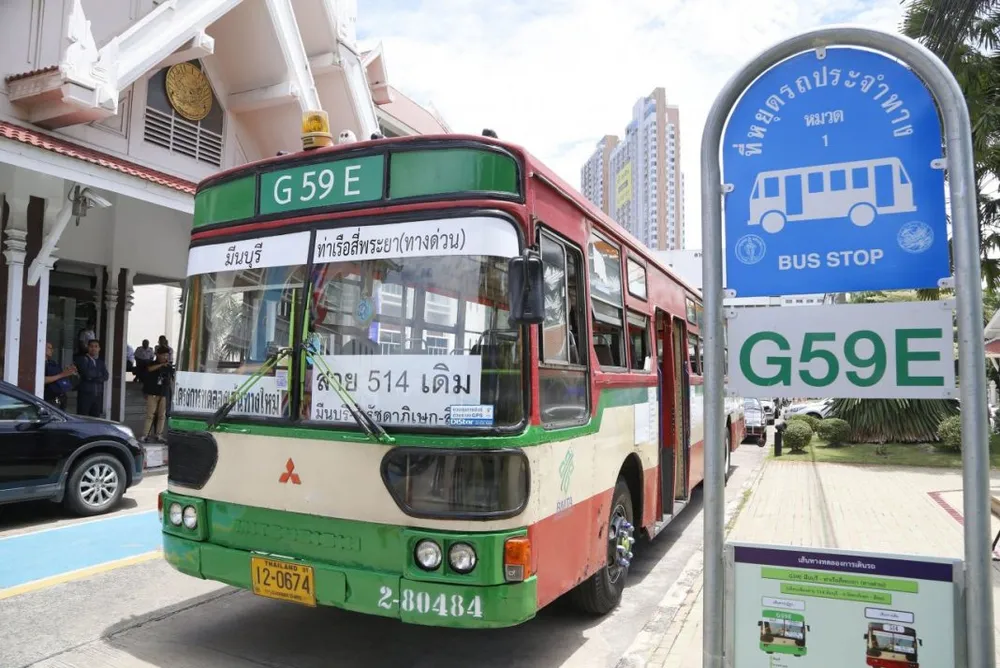 Xe buýt tại Thái Lan. Ảnh: BestPriceTravel