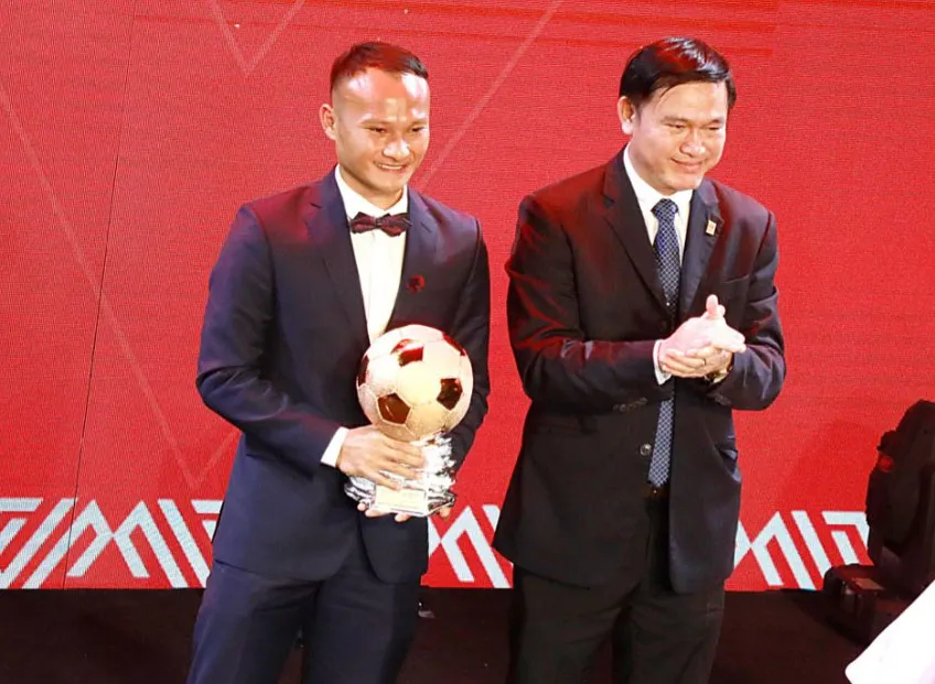 Đỗ Hùng Dũng, Huỳnh Như, Trần Văn Vũ đoạt Quả bóng Vàng Việt Nam 2019 ảnh 8