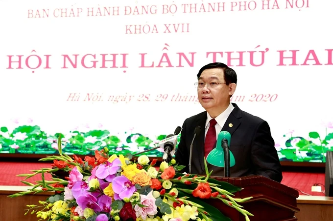 Bí thư Thành ủy Hà Nội Vương Đình Huệ phát biểu khai mạc hội nghị. Ảnh: Dangcongsan.vn