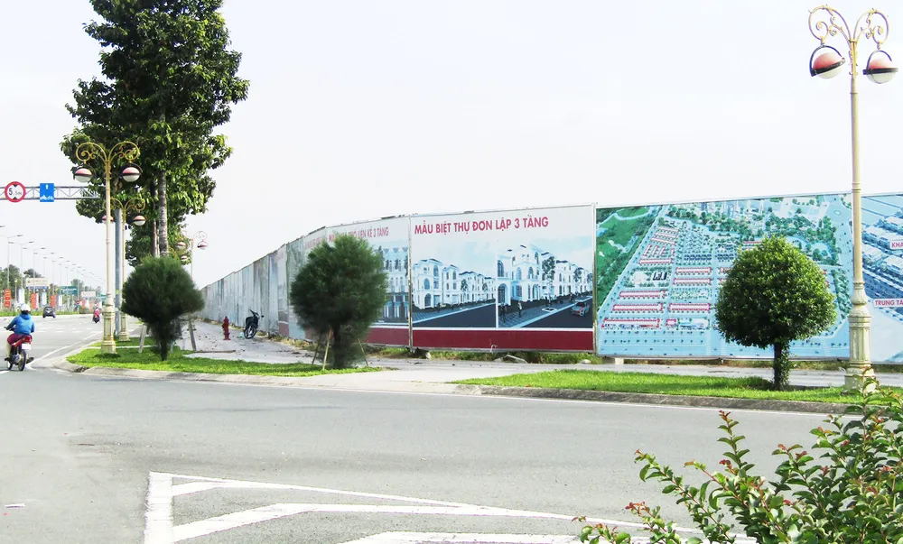 Lỏng lẻo quản lý đất công ở Đông Nam bộ - Bài 2: Những chiêu thức bán rẻ đất công ảnh 1