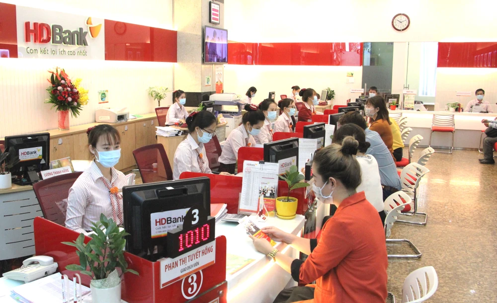 Thúc đẩy thanh toán không tiền mặt, HDBank triển khai tiếp gói dịch vụ phí 0 đồng HDBank Pro ảnh 1 Thúc đẩy thanh toán không tiền mặt, HDBank triển khai tiếp gói dịch vụ phí 0 đồng HDBank Pro ảnh 1