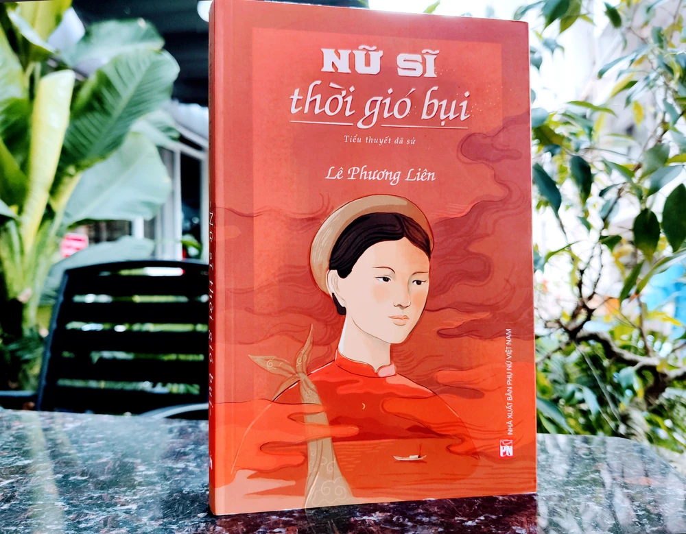 Cuộc đời của một nữ sĩ thời gió bụi