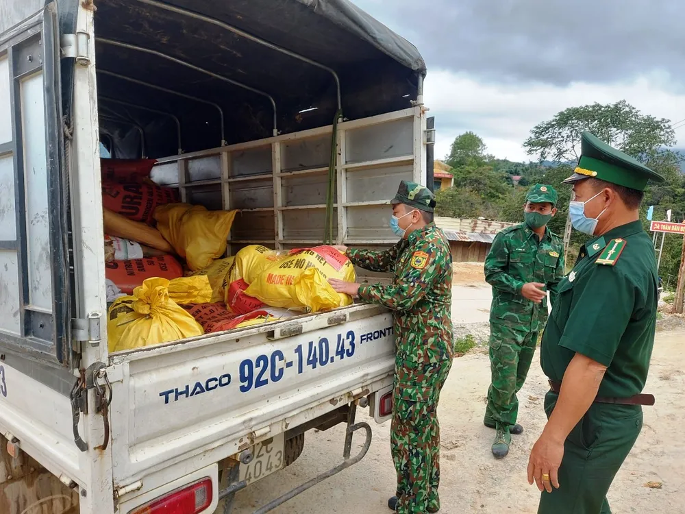Biên phòng Quảng Nam:  Hơn 1,5 tấn rau, củ, quả gửi tặng người dân TPHCM ảnh 1 Biên phòng Quảng Nam:  Hơn 1,5 tấn rau, củ, quả gửi tặng người dân TPHCM ảnh 1