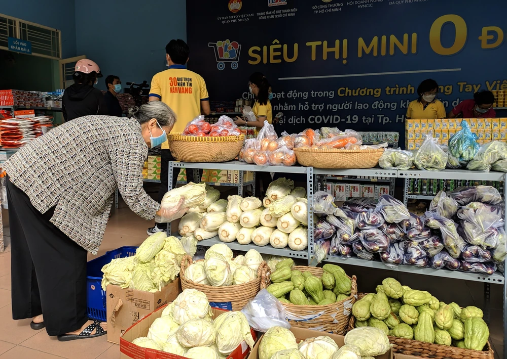 Mô hình "Siêu thị 0 đồng” tại TPHCM