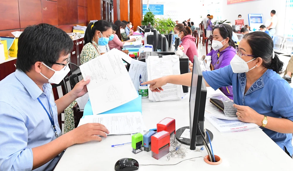 Từng bước đổi mới quản lý theo vị trí việc làm ảnh 2 Từng bước đổi mới quản lý theo vị trí việc làm ảnh 2