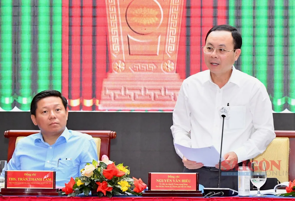 Phó Bí thư Thành ủy TPHCM Nguyễn Văn Hiếu phát biểu tại hội thảo. Ảnh: VIỆT DŨNG Phó Bí thư Thành ủy TPHCM Nguyễn Văn Hiếu phát biểu tại hội thảo. Ảnh: VIỆT DŨNG