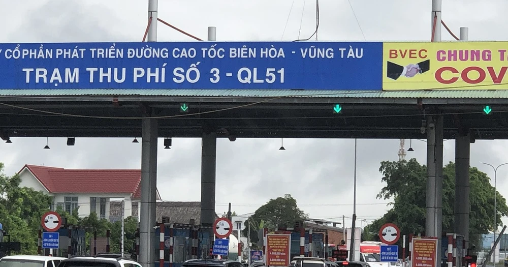 Từ hôm nay 13-1, tạm dừng thu phí quốc lộ 51 