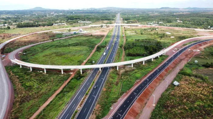 Nút giao kết nối cao tốc Dầu Giây - Phan Thiết với cao tốc TPHCM - Long Thành - Dầu Giây Nút giao kết nối cao tốc Dầu Giây - Phan Thiết với cao tốc TPHCM - Long Thành - Dầu Giây