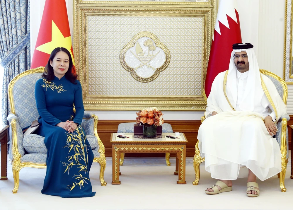 Phó Chủ tịch nước Võ Thị Ánh Xuân và Phó Quốc vương Qatar H.H. Sheikh Abdullah Bin Hamad Al Thani tại buổi hội đàm. Ảnh: TTXVN