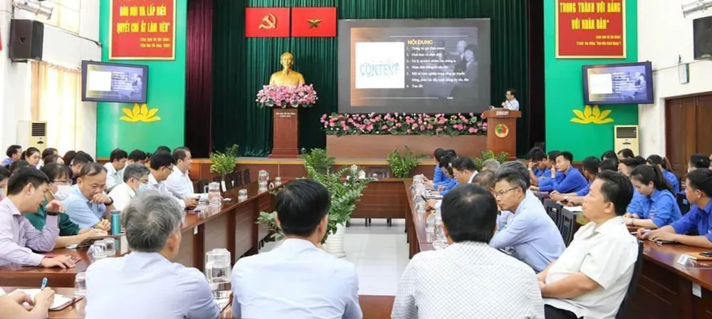 Một buổi sinh hoạt của CLB Người Cộng sản trẻ (Lực lượng TNXP TPHCM)