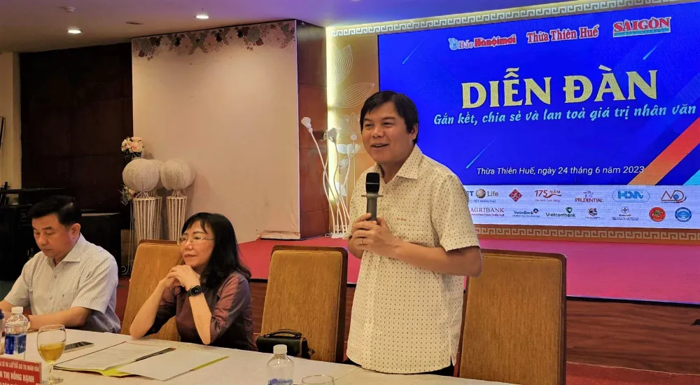 Tổng Biên tập Báo SGGP Tăng Hữu Phong chia sẻ những cách làm hay trong công tác xã hội - từ thiện của Báo SGGP thực hiện trong thời gian qua