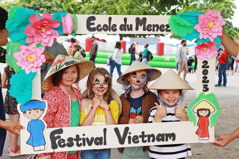 Festival Vietnam tại Larmor-Plage, Pháp