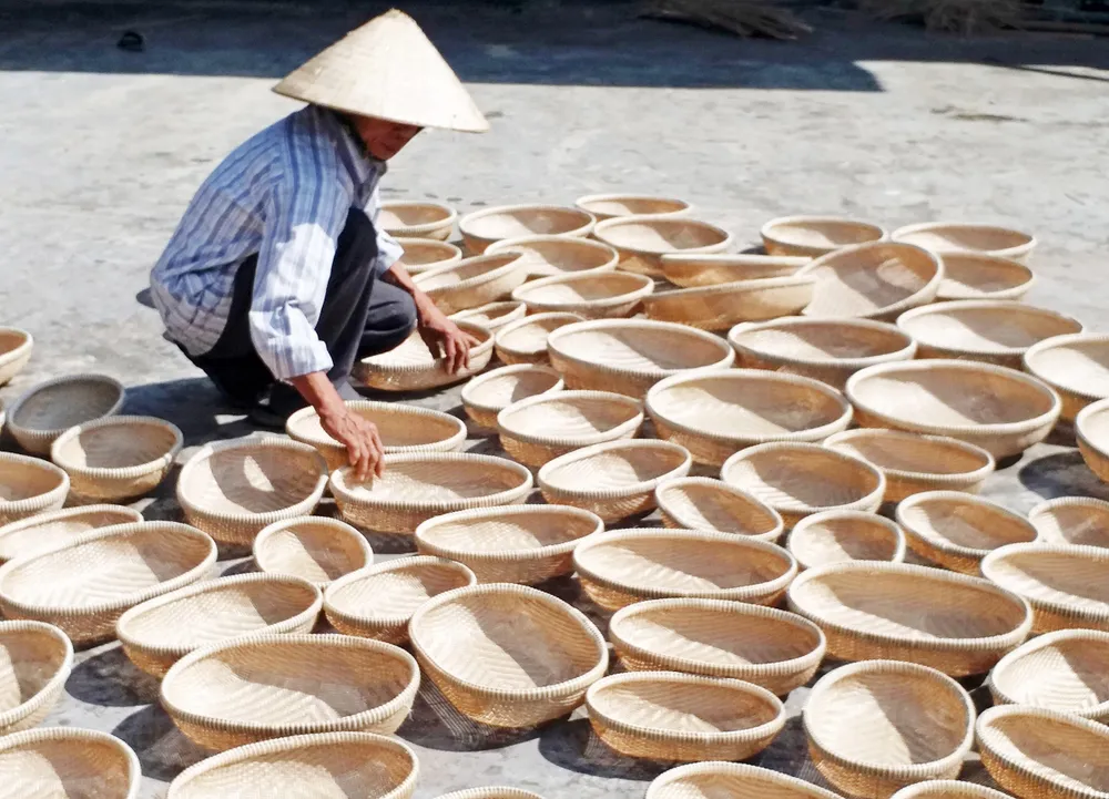 Phơi nắng trước khi trang trí Phơi nắng trước khi trang trí