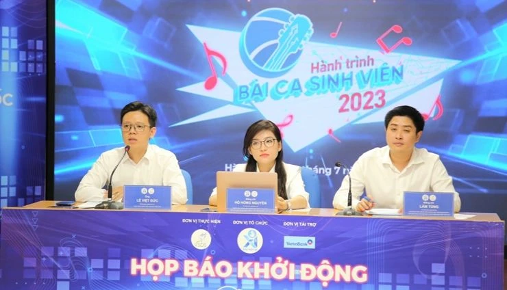 Họp báo giới thiệu cuộc thi Hành trình bài ca sinh viên 2023. Ảnh: Đảng Cộng sản