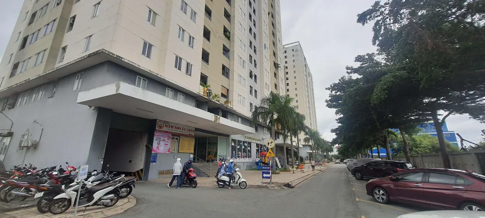 Khách hàng mua căn hộ tại chung cư 12 view (quận 12, TPHCM) từ nhiều năm nhưng chưa được cấp giấy chứng nhận chủ quyền