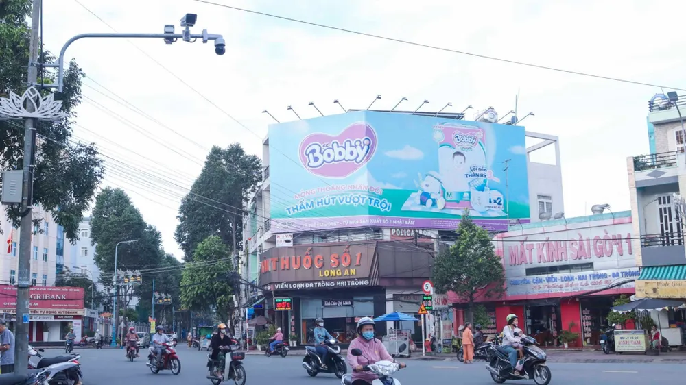 Từ ngày 10-10, Long An sẽ xử phạt các vi phạm về an ninh trật tự, an toàn giao thông thông qua hình ảnh camera Từ ngày 10-10, Long An sẽ xử phạt các vi phạm về an ninh trật tự, an toàn giao thông thông qua hình ảnh camera