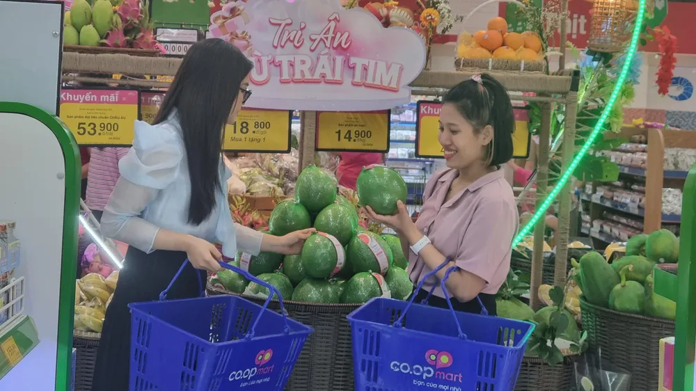 Hàng hóa được các doanh nghiệp chuẩn bị từ sớm với sản lượng tăng đến 30% so với tết năm ngoái