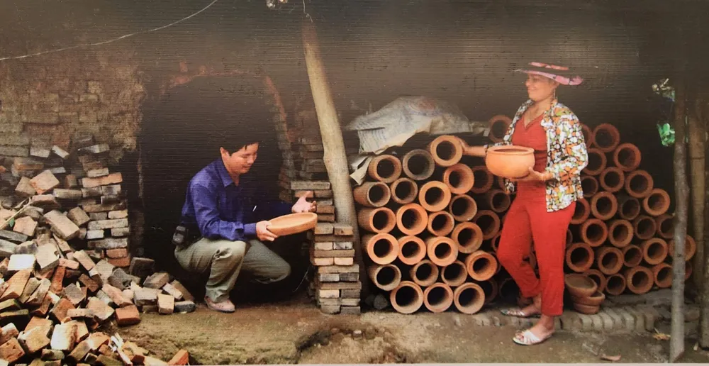 Hình ảnh về lò nung gốm cổ Quảng Đức Hình ảnh về lò nung gốm cổ Quảng Đức