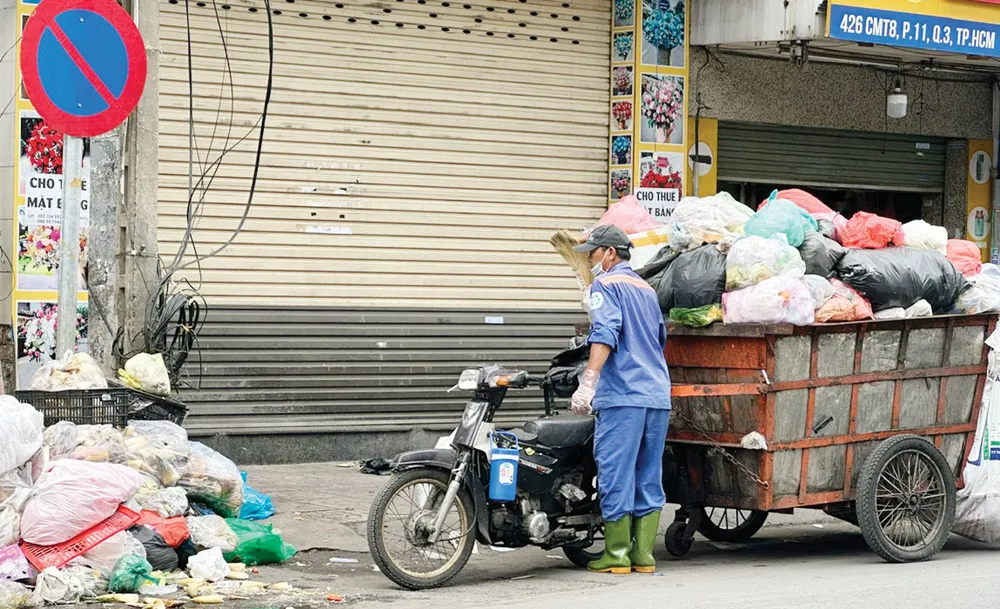 Thu gom rác thải sinh hoạt tại quận 3, TPHCM rac.jpg