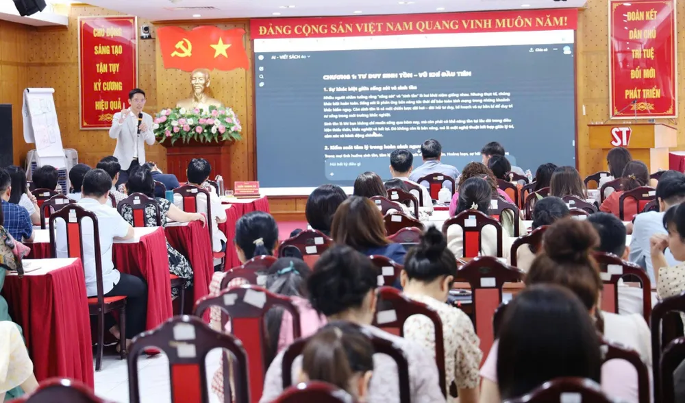 Quang cảnh chuyên đề